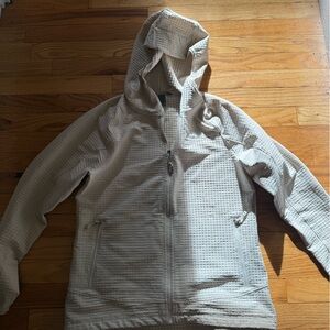 Eddie Bauer Cream Textured Hoodie‎